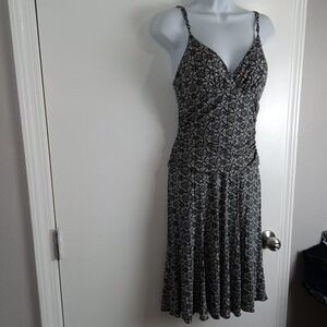 Karen Kane Dress Womens Small Black White Floral Sleeveless Midi Summer Ruched